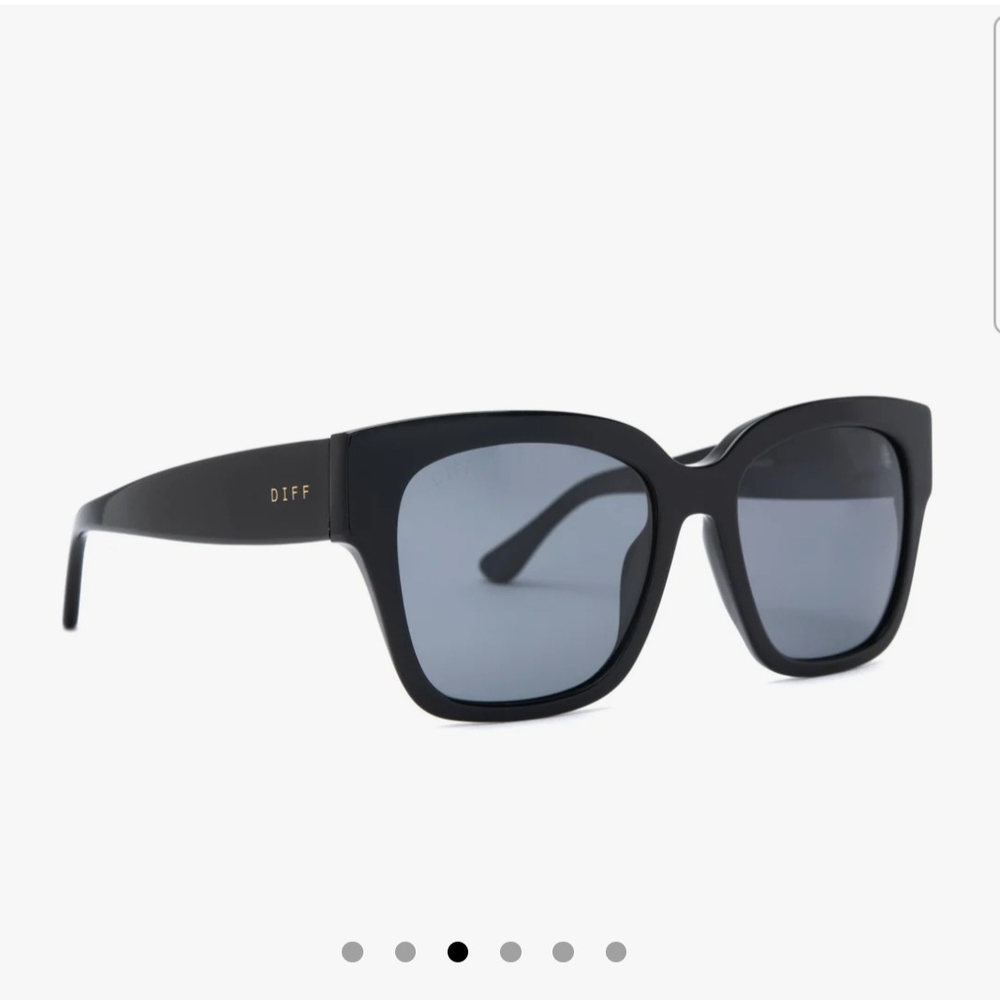 DIFF Eyewear BELLA II Sunglasses in Black